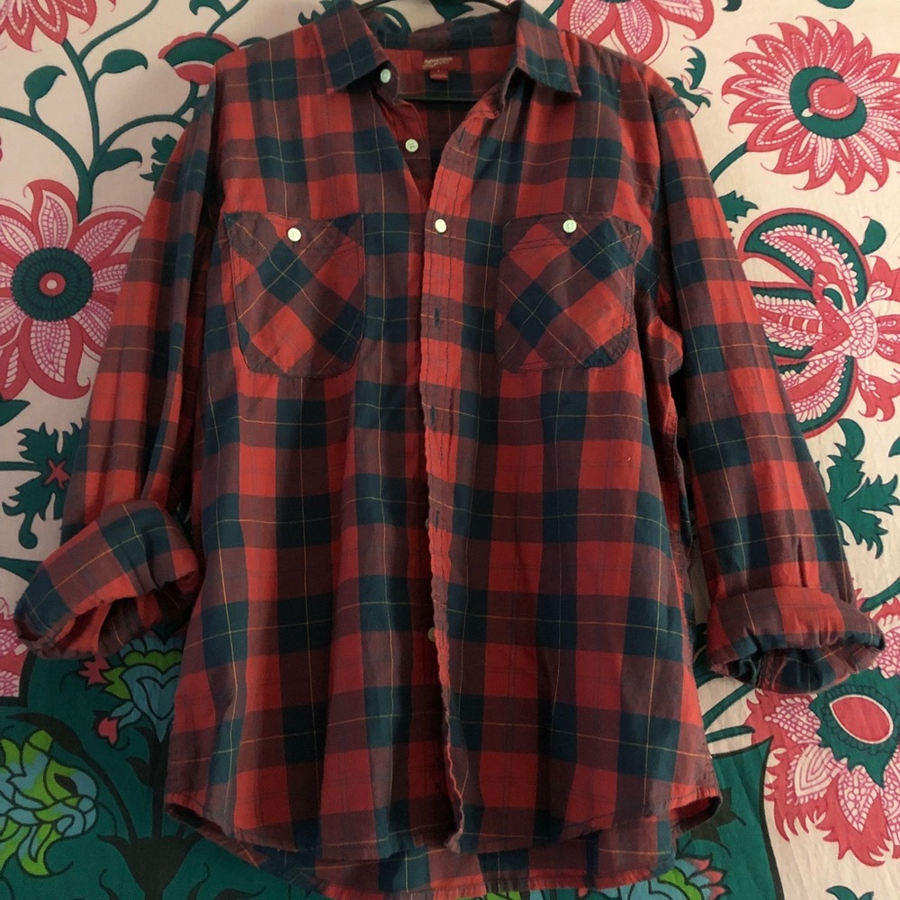 Men’s large shirt